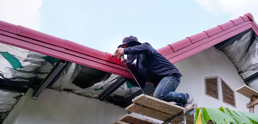 Rain Gutter Repair in Elmwood Park